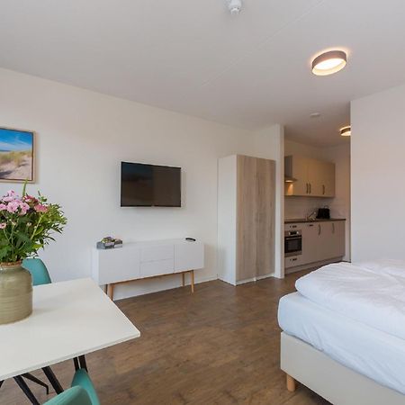Luxurious Studio For 2 People A 1 Minute Walk From The Beach Of Zoutelande Luaran gambar