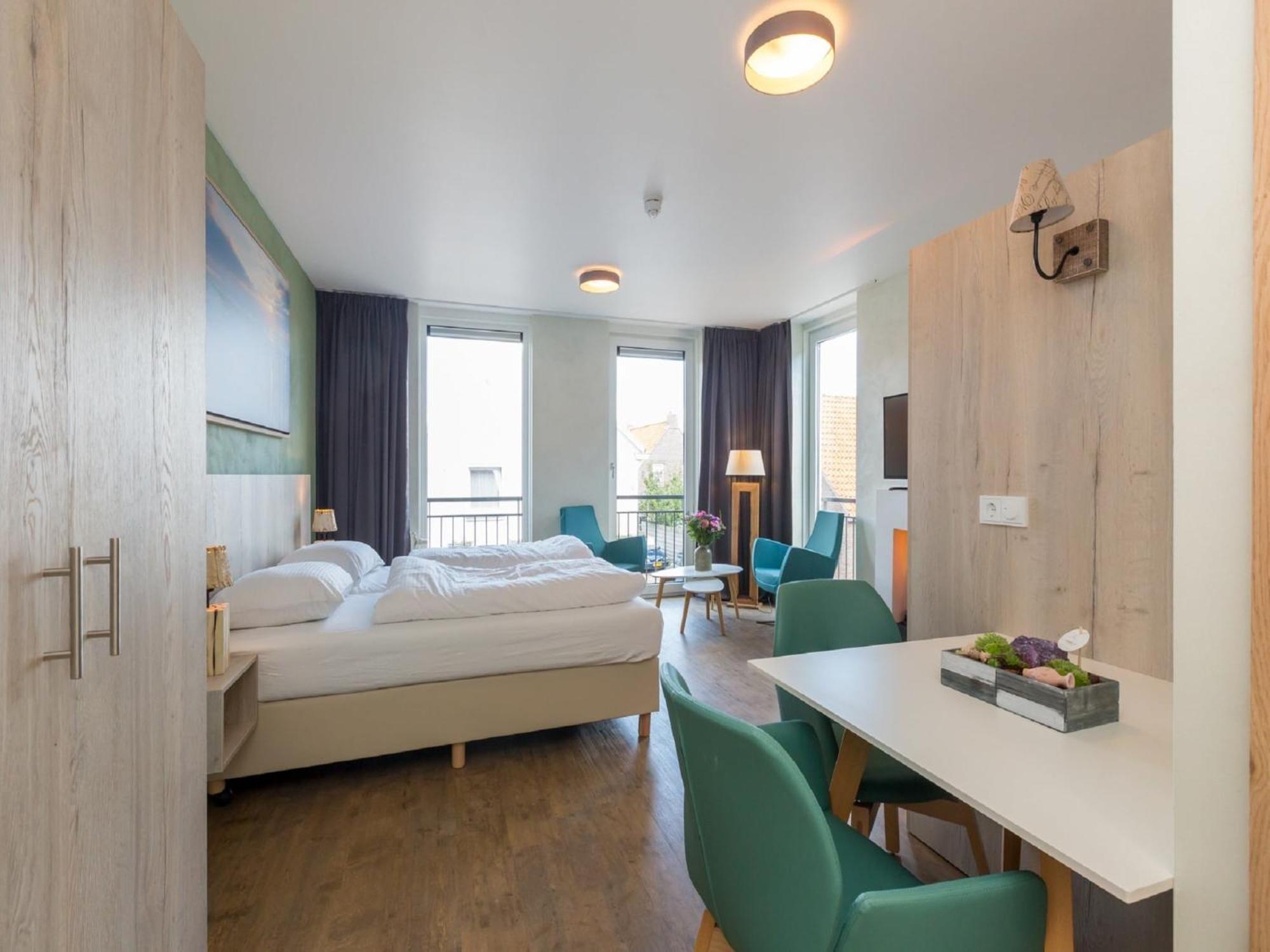 Luxurious Studio For 2 People A 1 Minute Walk From The Beach Of Zoutelande Luaran gambar