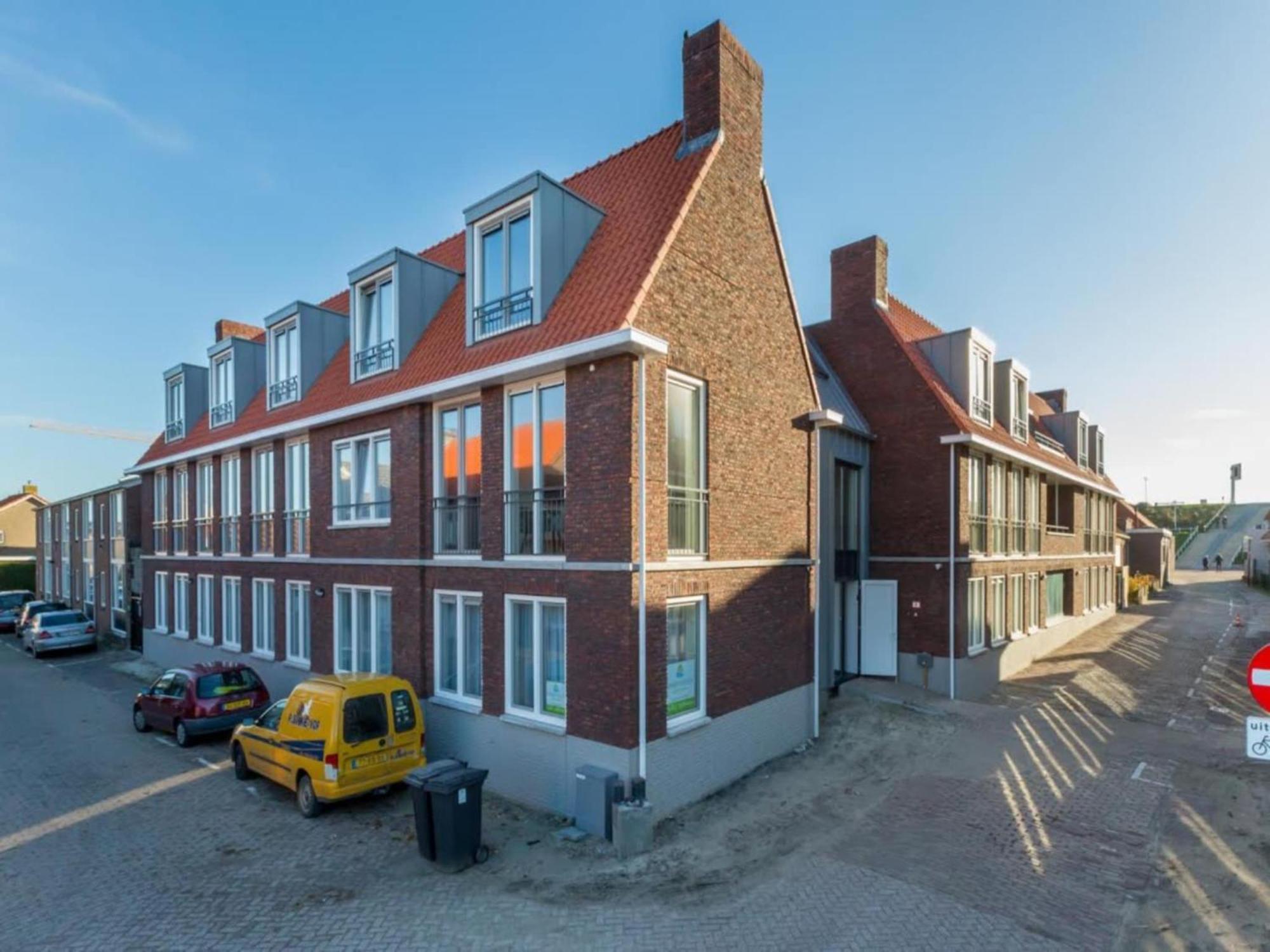 Luxurious Studio For 2 People A 1 Minute Walk From The Beach Of Zoutelande Luaran gambar